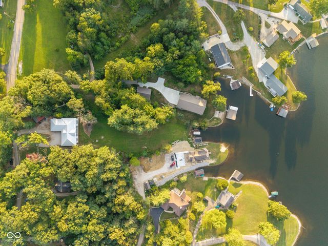 14000 W Lake Road, Seymour, IN 47274
