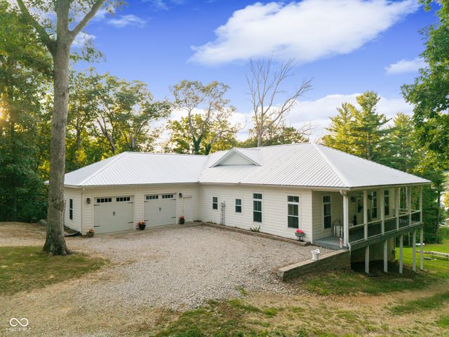 14000 W Lake Road, Seymour, IN 47274