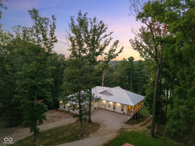 14000 W Lake Road, Seymour, IN 47274