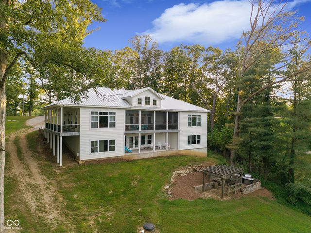 14000 W Lake Road, Seymour, IN 47274