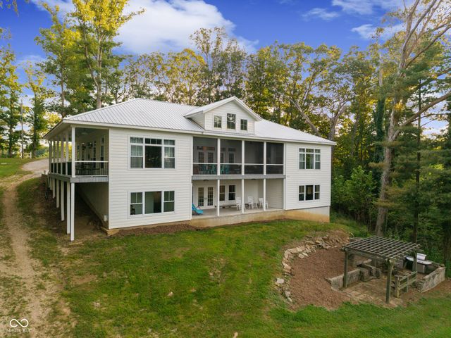 14000 W Lake Road, Seymour, IN 47274