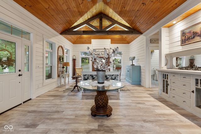 14000 W Lake Road, Seymour, IN 47274