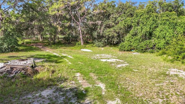 1007 HAWTHORN STREET, Zephyrhills, FL 33540