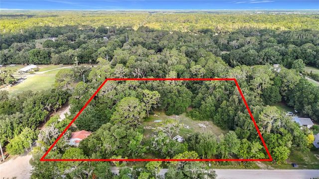 1007 HAWTHORN STREET, Zephyrhills, FL 33540