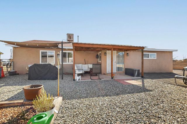 202 Pecos Loop SE, Rio Rancho, NM 87124