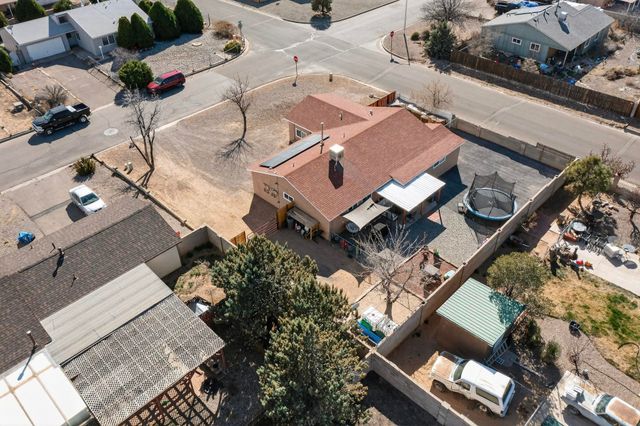 202 Pecos Loop SE, Rio Rancho, NM 87124