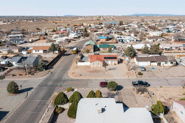 202 Pecos Loop SE, Rio Rancho, NM 87124