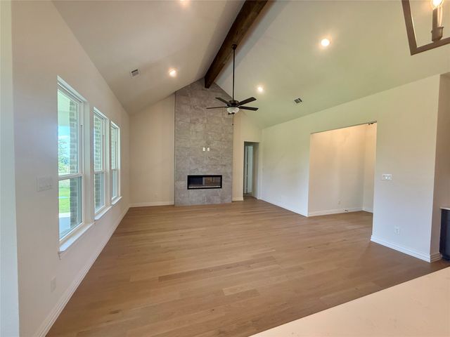 216 Slimp Bluff, Azle, TX 76020