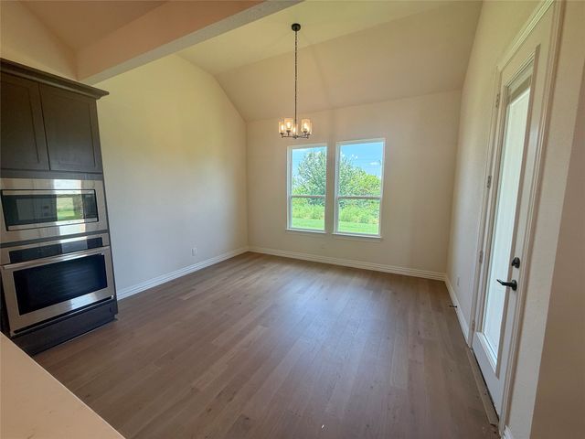 216 Slimp Bluff, Azle, TX 76020