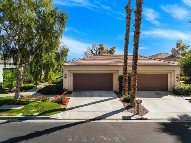 54914 Oaktree, La Quinta, CA 92253