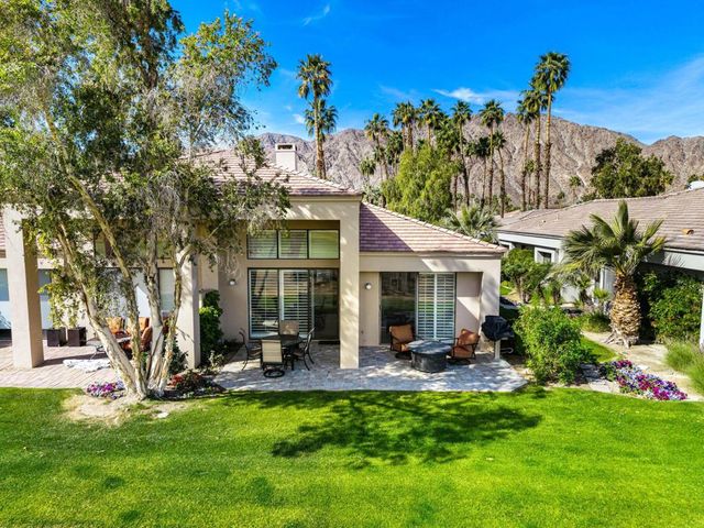 54914 Oaktree, La Quinta, CA 92253