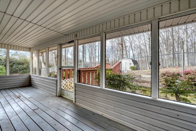 488 Pinebrook Drive, Blairsville, GA 30512