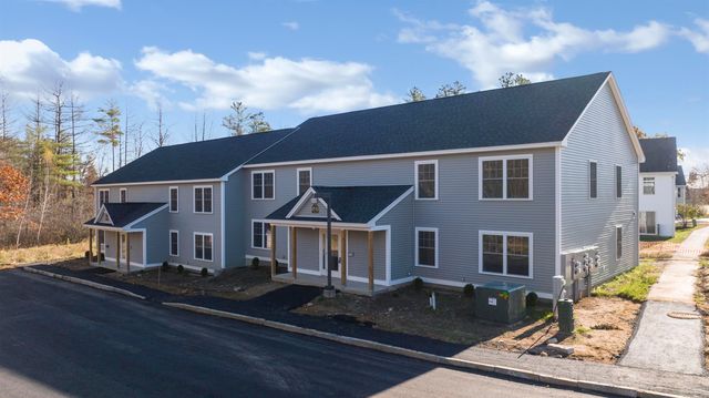 2 Cape Coral Way Unit D, Rochester, NH 03867