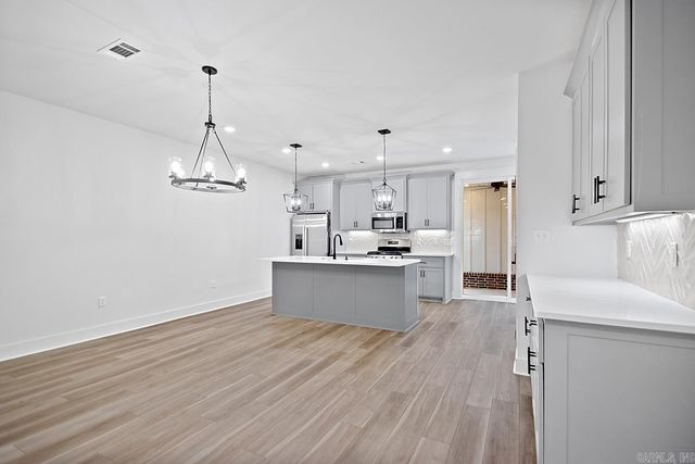 220 A Street, Bryant, AR 72022