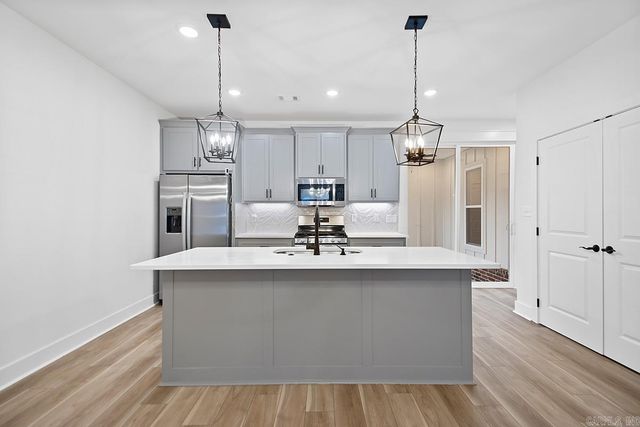 220 A Street, Bryant, AR 72022