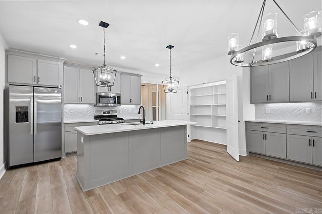 220 A Street, Bryant, AR 72022