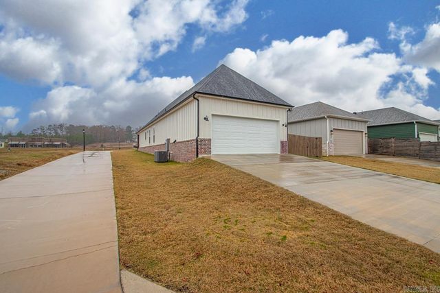 220 A Street, Bryant, AR 72022