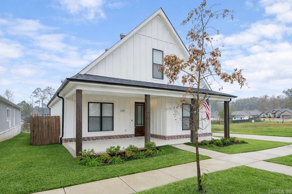 220 A Street, Bryant, AR 72022