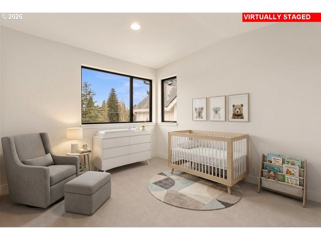 4977 SUMMIT St, West Linn, OR 97068