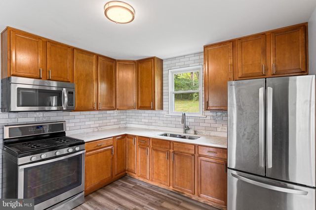 17495 TRIPOLI BLVD, Dumfries, VA 22026