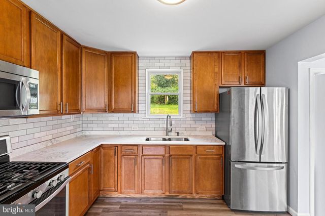17495 TRIPOLI BLVD, Dumfries, VA 22026