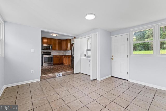 17495 TRIPOLI BLVD, Dumfries, VA 22026