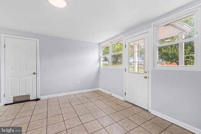 17495 TRIPOLI BLVD, Dumfries, VA 22026
