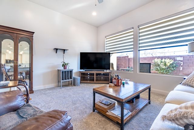 3158 E FUCHSIA DR, St. George, UT 84790