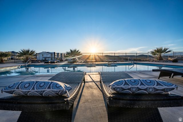 3158 E FUCHSIA DR, St. George, UT 84790