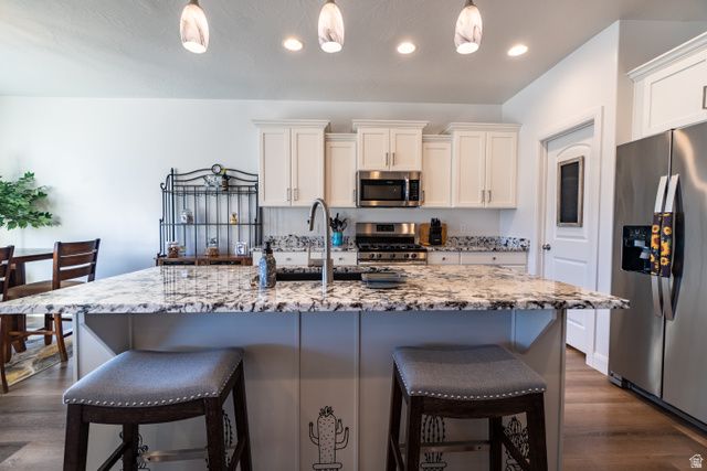 3158 E FUCHSIA DR, St. George, UT 84790