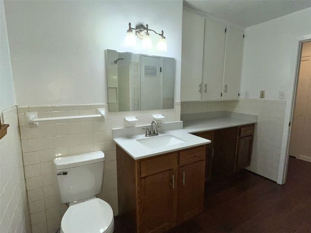 1025 Warden Street, Benbrook, TX 76126