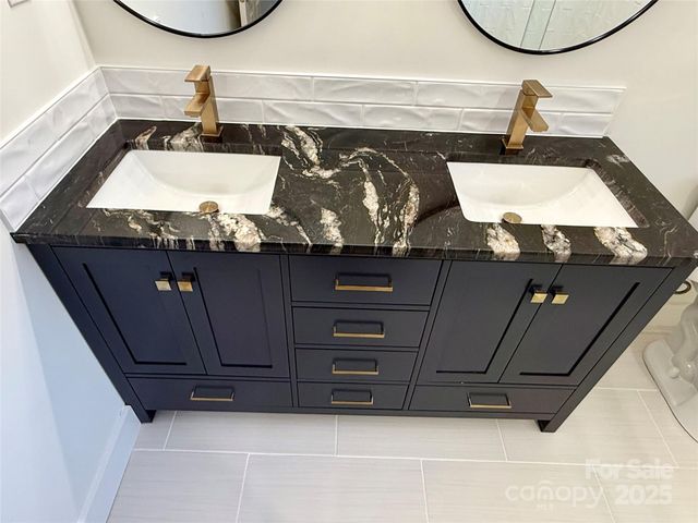 647 E Black Street, Rock Hill, SC 29730