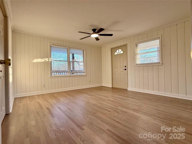 647 E Black Street, Rock Hill, SC 29730