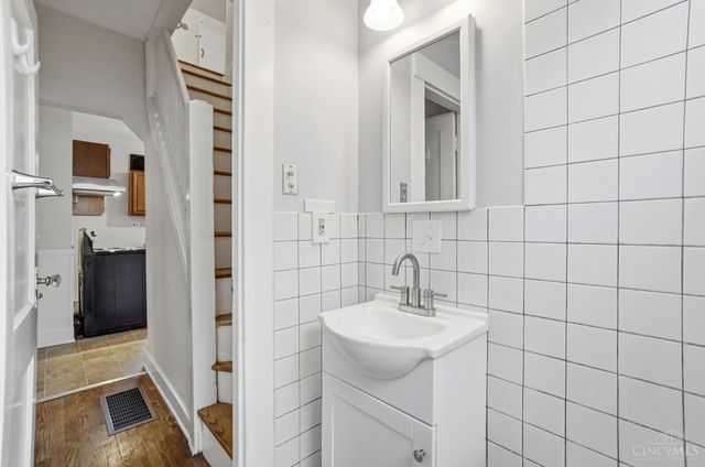 6518 Roe Street, Cincinnati, OH 45227