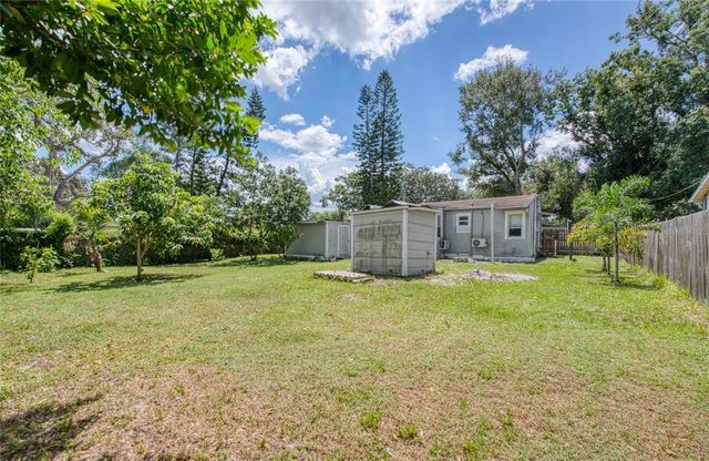 1806 E POINSETTIA AVE, Tampa, FL 33612