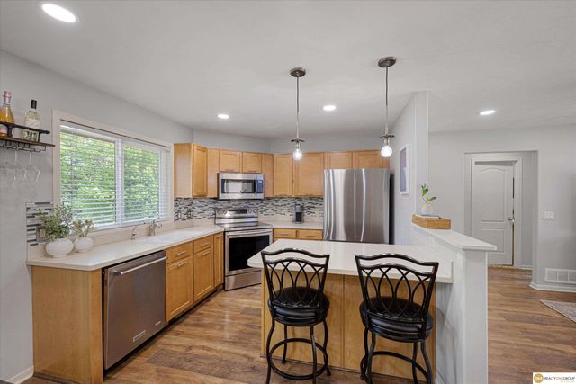 2441 N 191st Avenue, Omaha, NE 68022