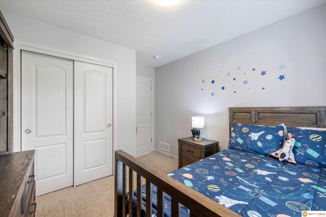 2441 N 191st Avenue, Omaha, NE 68022