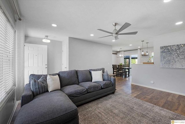 2441 N 191st Avenue, Omaha, NE 68022
