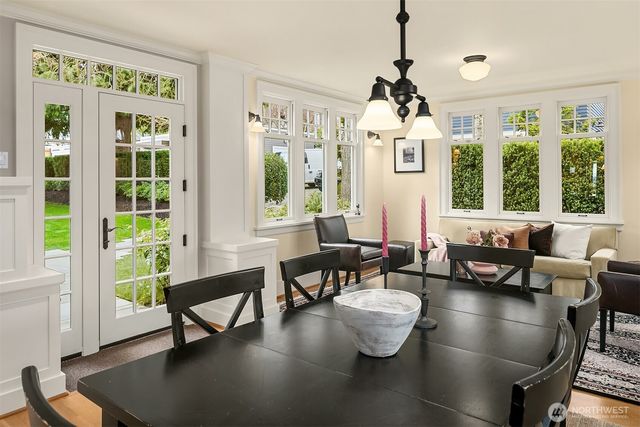 364 Highland Drive, Seattle, WA 98109