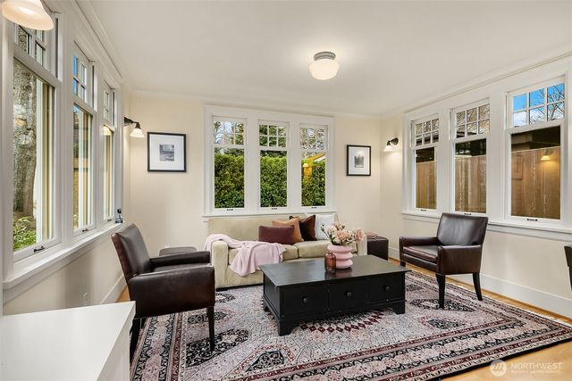 364 Highland Drive, Seattle, WA 98109