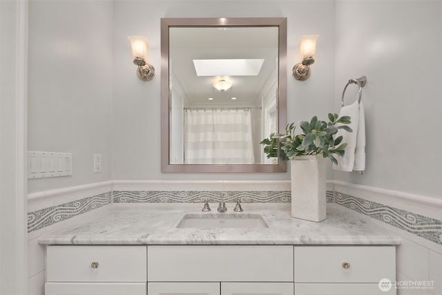 364 Highland Drive, Seattle, WA 98109