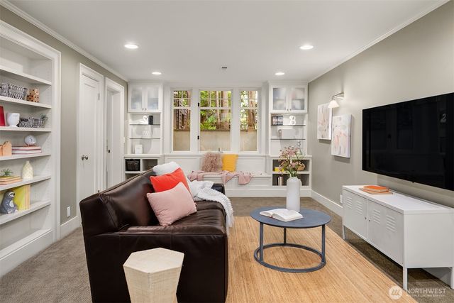 364 Highland Drive, Seattle, WA 98109