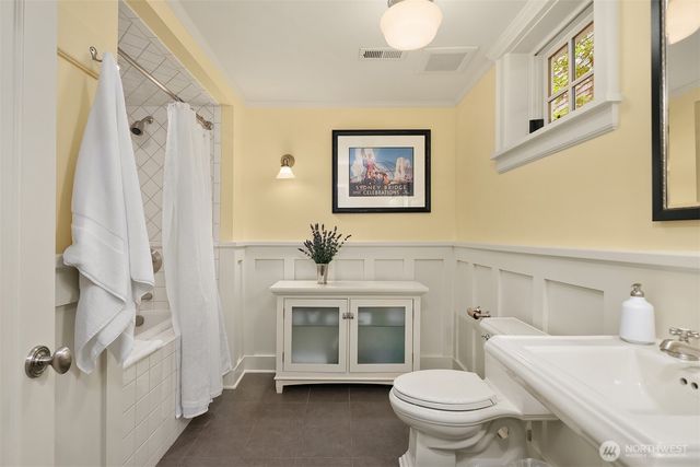 364 Highland Drive, Seattle, WA 98109