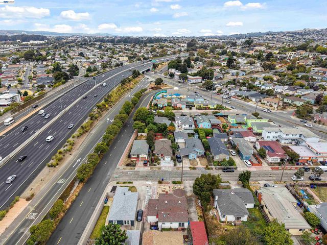 5437 Colusa Ave, Richmond, CA 94804
