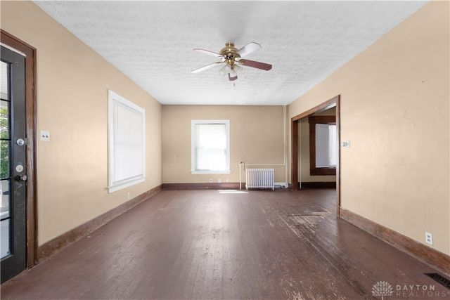 101 E Weaver Street, New Lebanon, OH 45345