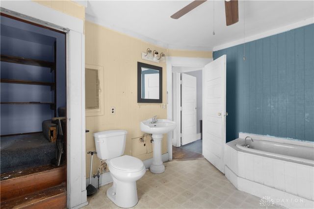 101 E Weaver Street, New Lebanon, OH 45345