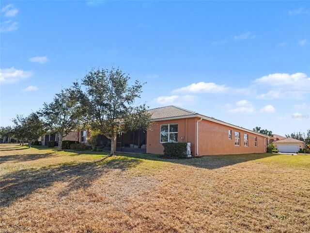 15640 AURORA LAKE CIRCLE, Wimauma, FL 33598