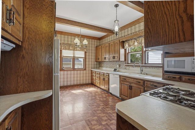 317 S East Street, Crown Point, IN 46307