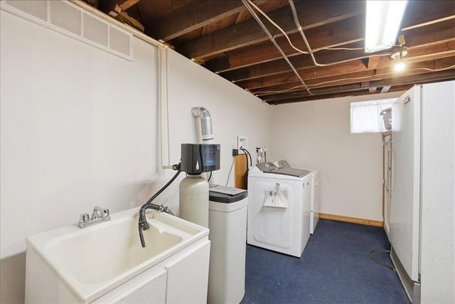 317 S East Street, Crown Point, IN 46307