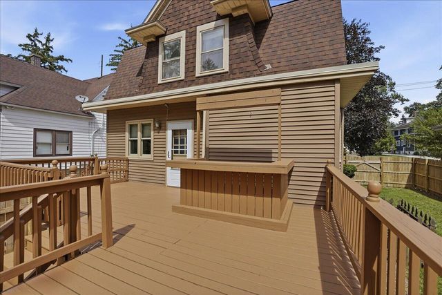317 S East Street, Crown Point, IN 46307